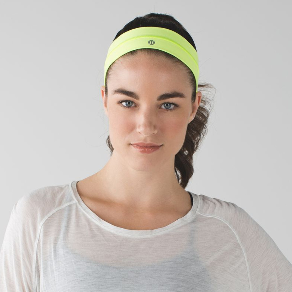 Lululemon Fly Away Tamer